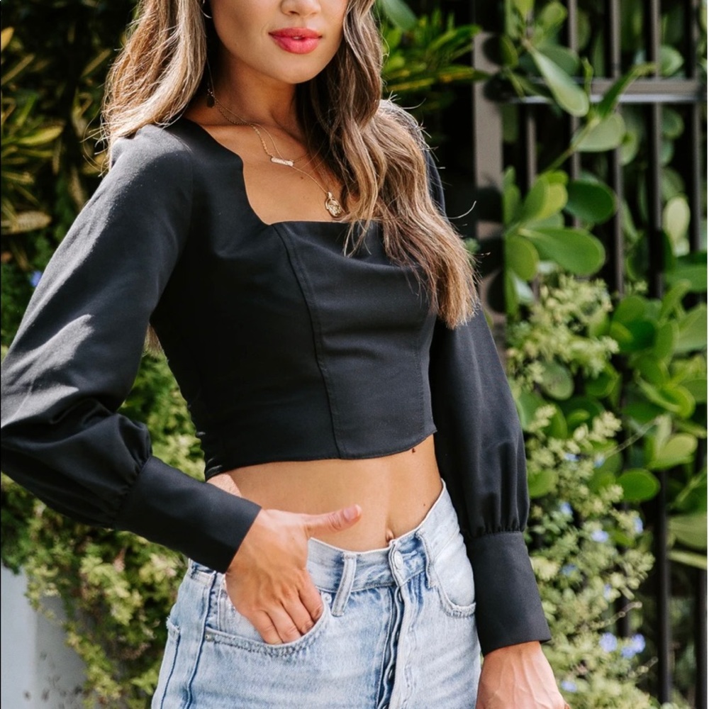 VICI PARISSE COTTON BLEND SQUARE NECK CROP TOP